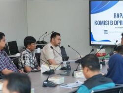 Bapenda Makassar Perkuat Sinergi dengan DPRD dalam Rapat Kerja Bersama Komisi B