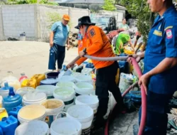 Sebanyak 11.888 Warga Makassar Terdampak Kekeringan Terima Bantuan Air Bersih