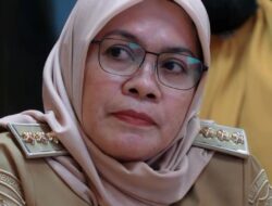 Camat Ujung Pandang Pimpin Rapat Koordinasi, Tekankan Akurasi Pendataan Iuran Sampah Gratis